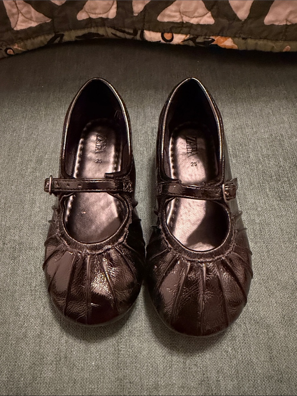 Zara Girls Black Patent Mary Jane Shoes with Strap